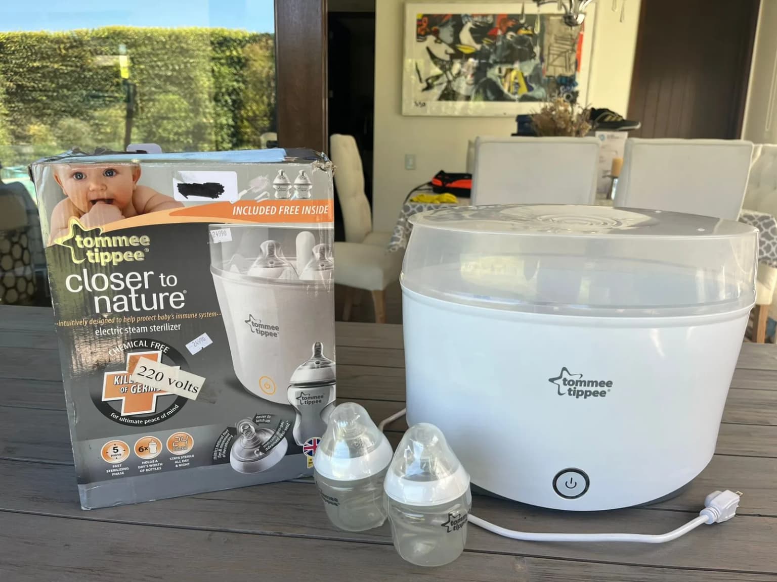 Esterilizador eléctrico de vapor Tommee Tippee Closer to Nature.